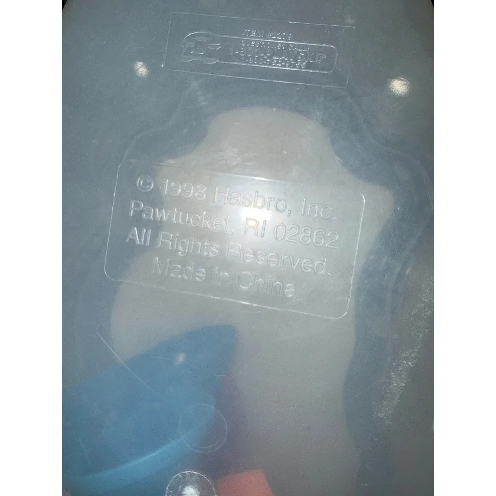 Vintage 1998 Playskool Mr Potato Head Silly Suitcase 26 Parts Hasbro 2279